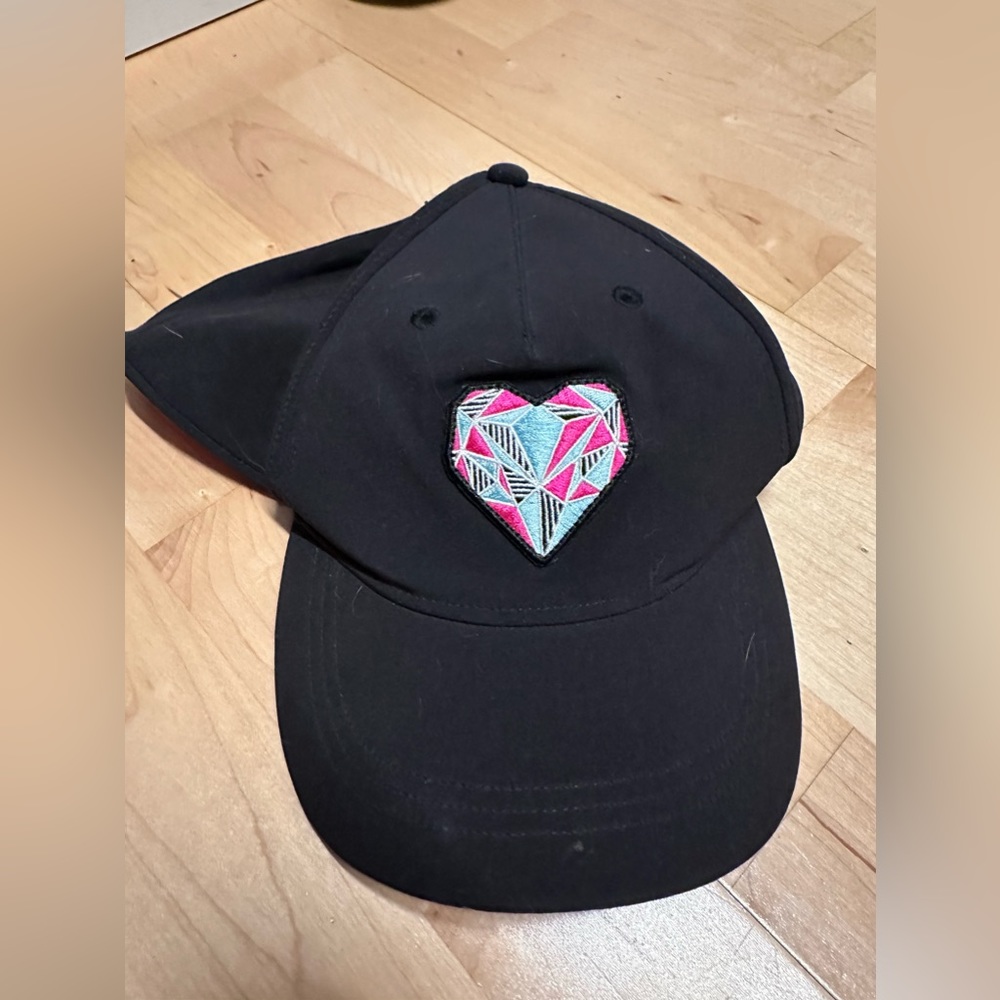 Ivviva Hat M/L
